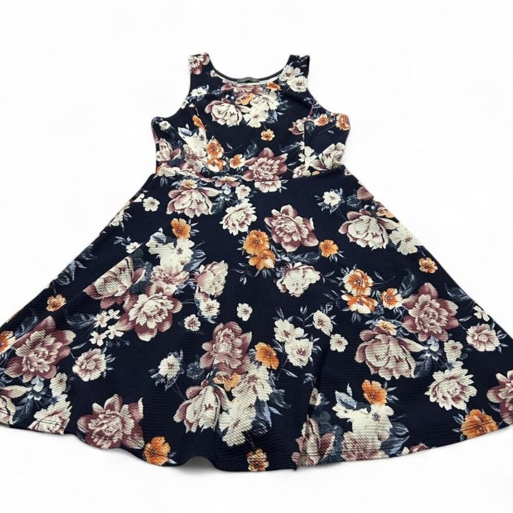 sleeveless floral dress